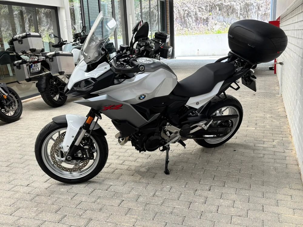 BMW F 900 XR