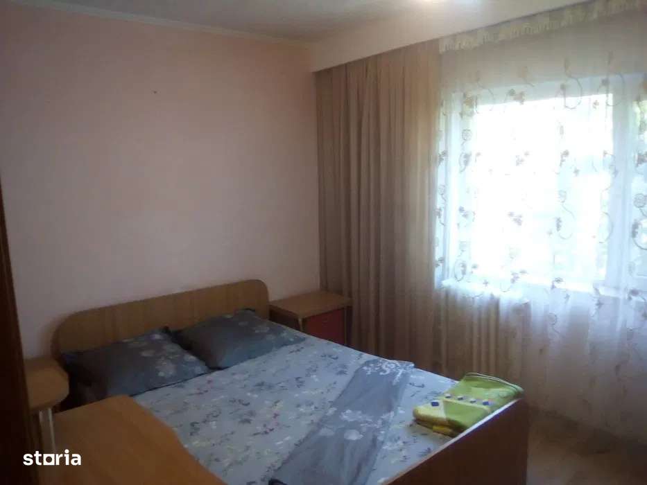 Apartament 3 camere, 72 mp, zona D.Stoica — fotografia 3