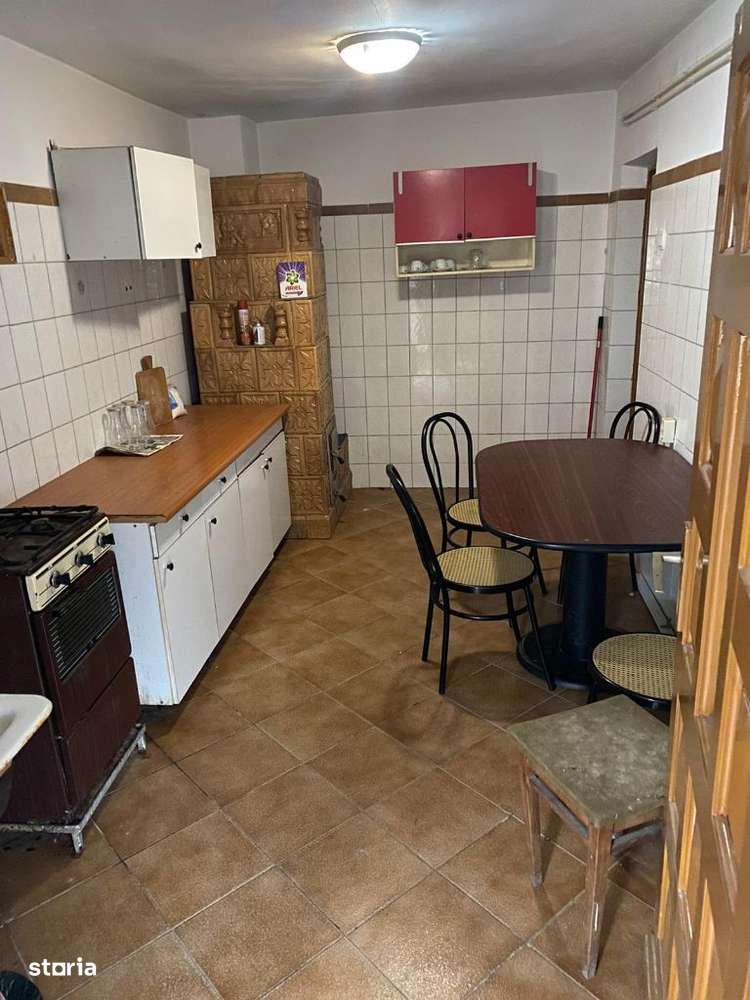 Ofer spre vanzare casa 480MP VOLUNTARI!-3