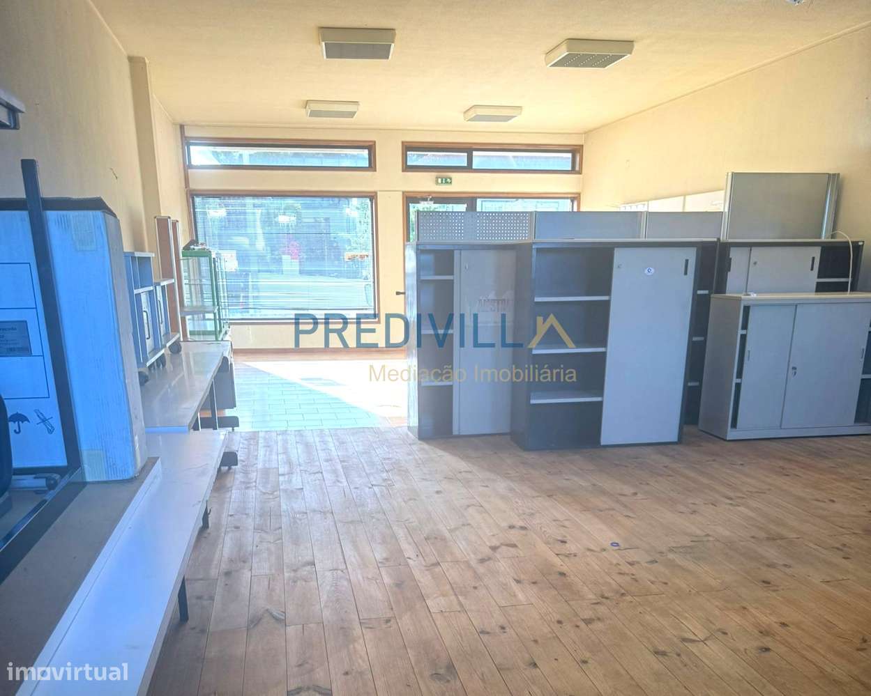 Loja  Venda em Cidade da Maia,Maia-7