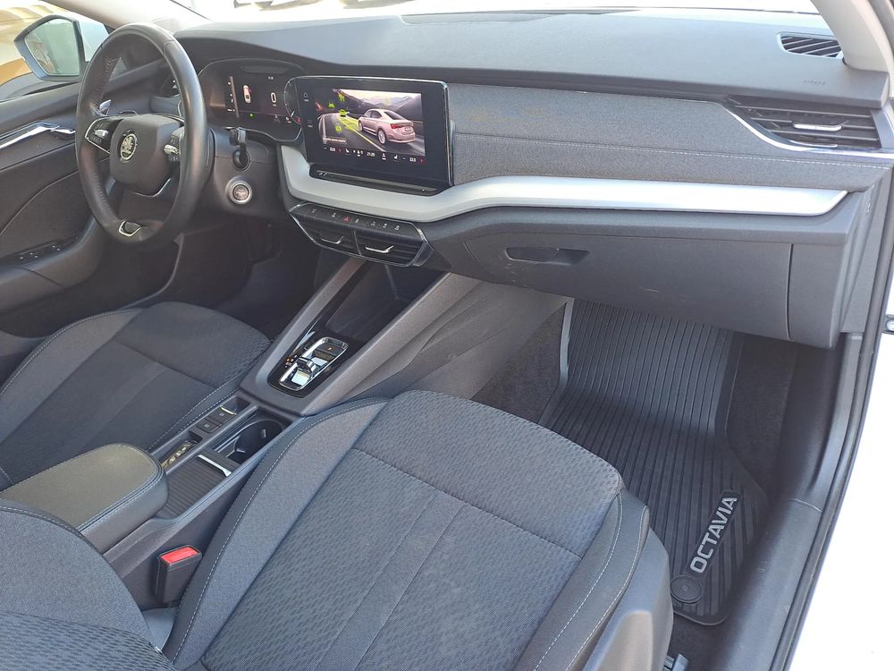 SKODA OCTAVIA Aktywny Tempomat 3 Strefowa Klimatyzacja  Łopatki Salon PL ASO VAT23%