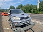 Dezmembrez Toyota Rav 4 2.0 diesel an 2004 2 uși - 6