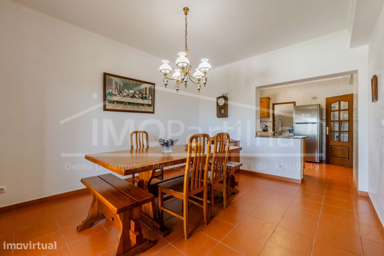 Moradia T5 em Montesouros - Mafra-10