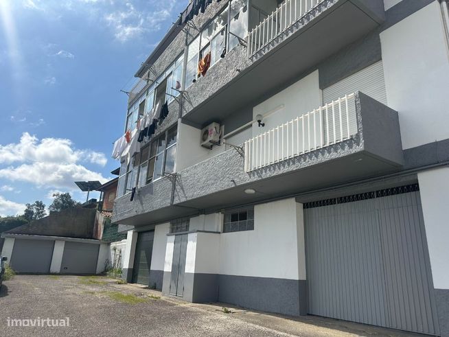 Vendo Armazem junto ao Seminario em Leiria-11