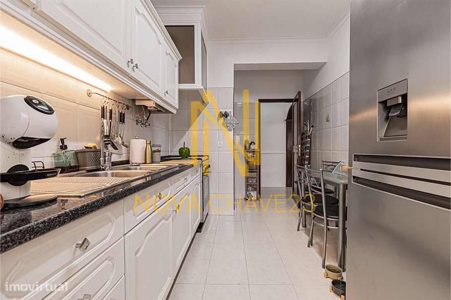 Apartamento T1 no Vale de Eureka - 65m² - Grande imagem: 4/25