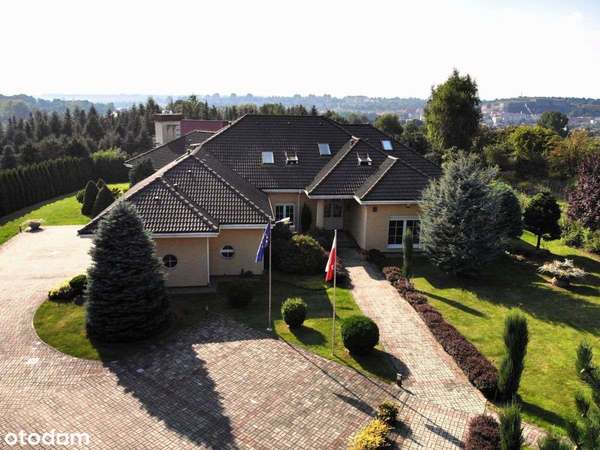 Dom na sprzedaż, 9 pokoi, 399 m², Kłodzko