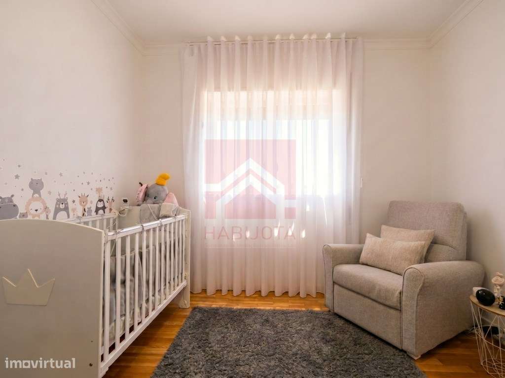 Apartamento T2 recuado em Fânzeres, Gondomar-15