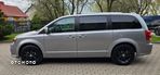 Dodge Grand Caravan - 4