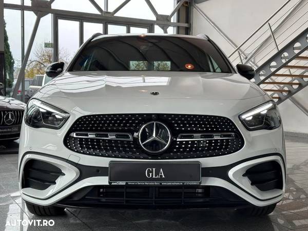 Mercedes-Benz GLA 200 d 4Matic 8G-DCT AMG Line Advanced Plus - 3