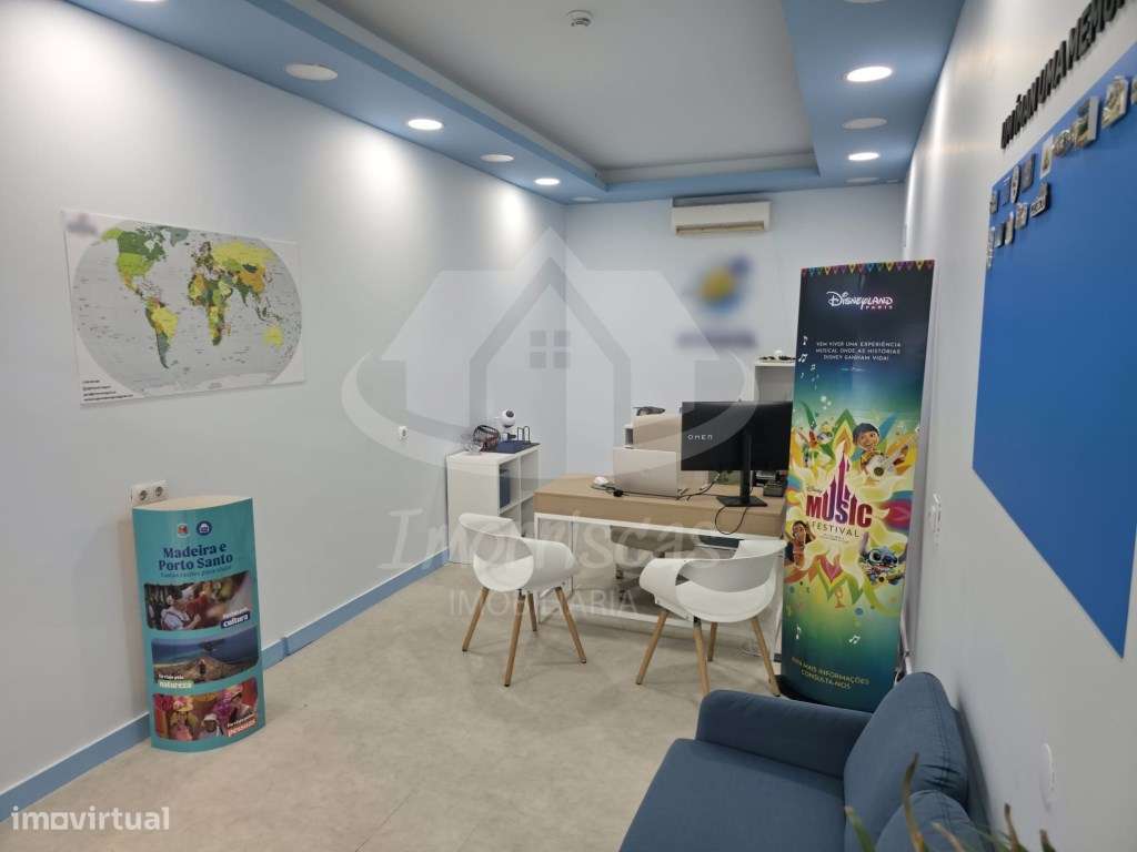 Loja de agência de viagens com RNAVT para trespasse na Bobadela - Grande imagem: 4/10