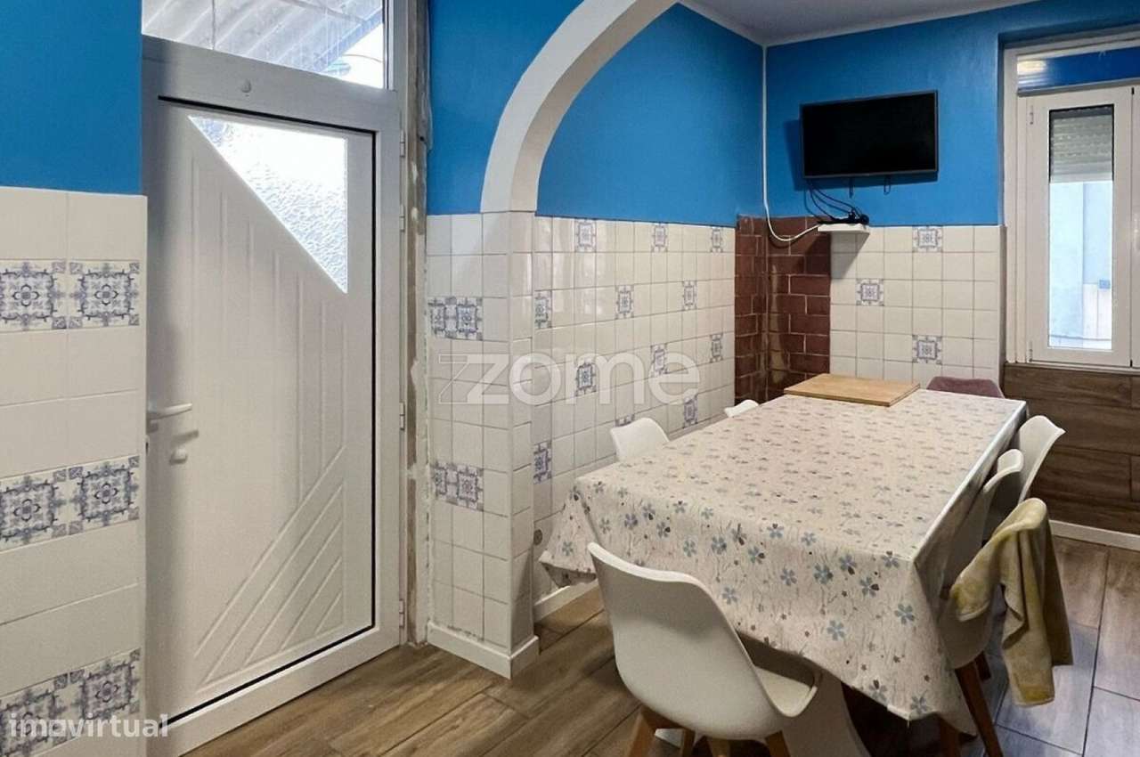 Moradia T8 (T0+T3+T4) no Norton de Matos- Alta Rentabilidade - Grande imagem: 2/19