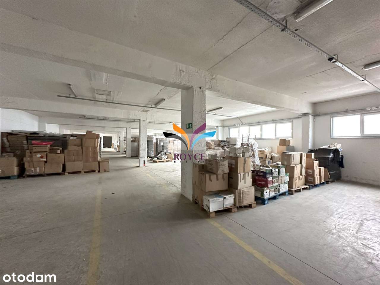 obiekt magazynowy 2686m2 działka 8222m2-9