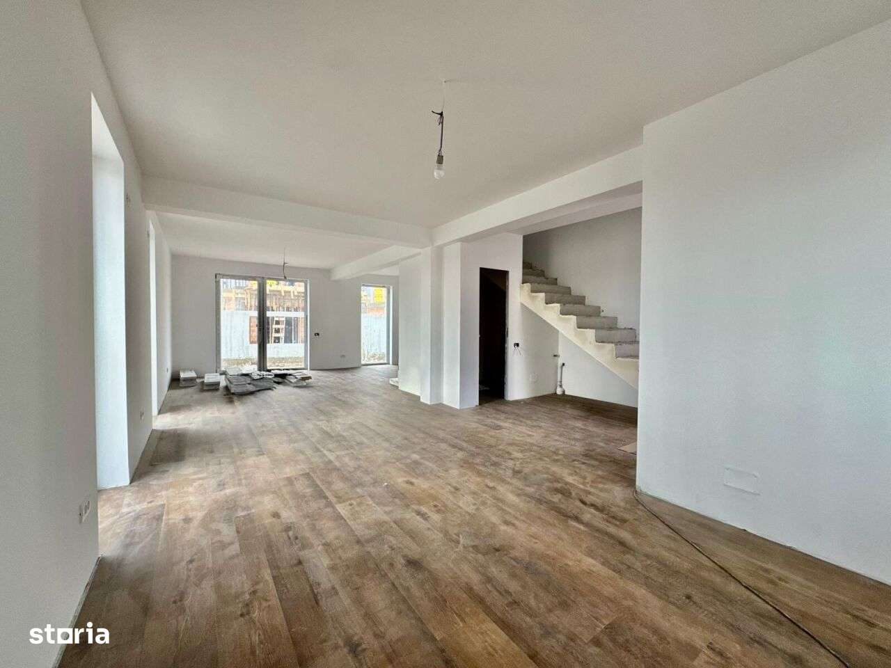 Vanzare vila individuala Tunari | Complex Teilor 77-7