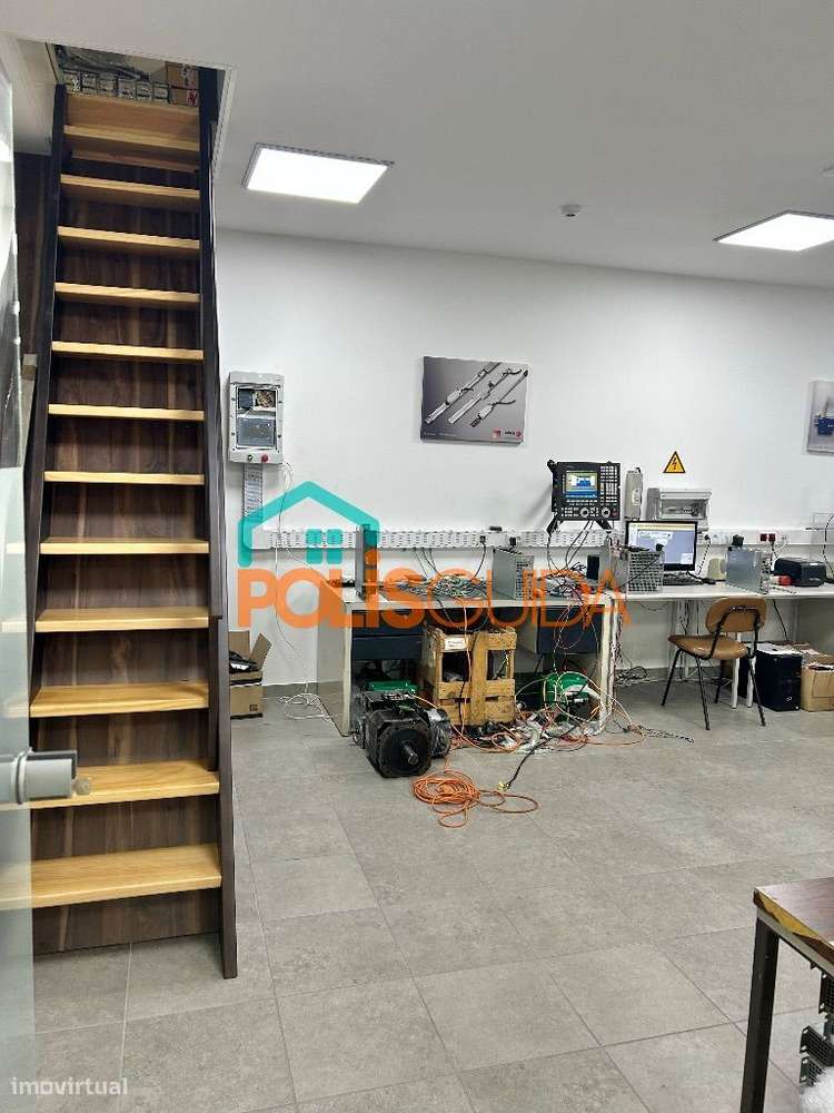 Escritório para Venda/ Arrendamento Marinha Grande/ Albergaria-6
