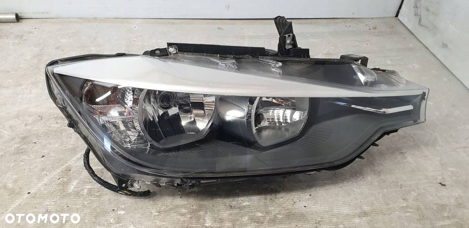 BMW F30 F31 LAMPA PRAWY PRZÓD H7 UK ANGLIK - 1