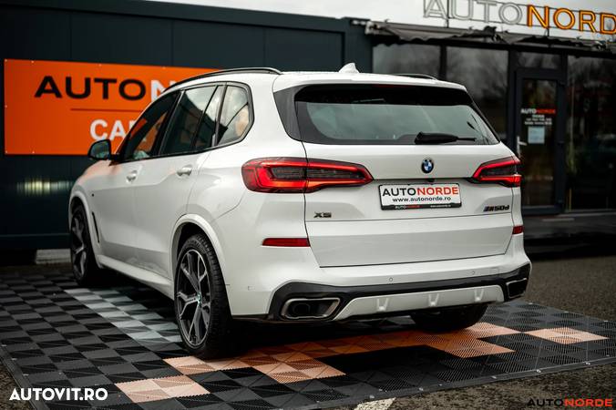 BMW X5 M M50d - 10