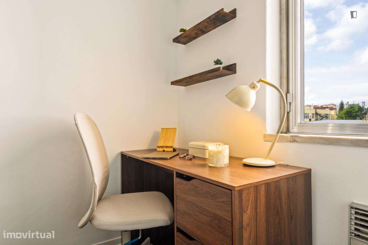 Quarto - localizado em Campolide Lisbon - Grande imagem: 5/7