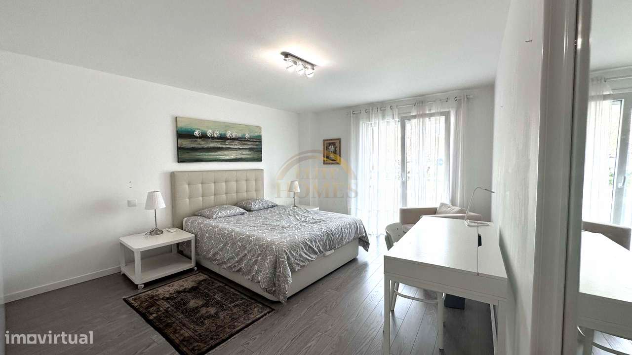 Apartamento T3 de Luxo em Paço de Arcos.-31