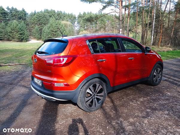 Kia Sportage 2.0 CRDI XL - 3