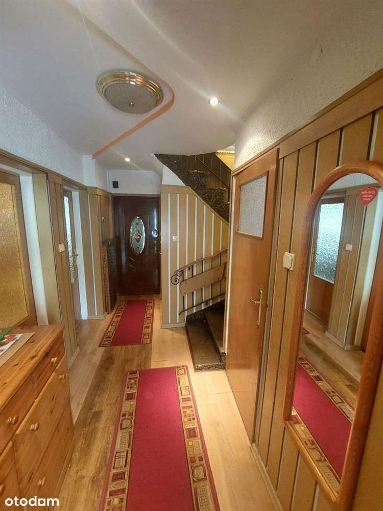 Wolnostojący dom w centrum miasta!-9