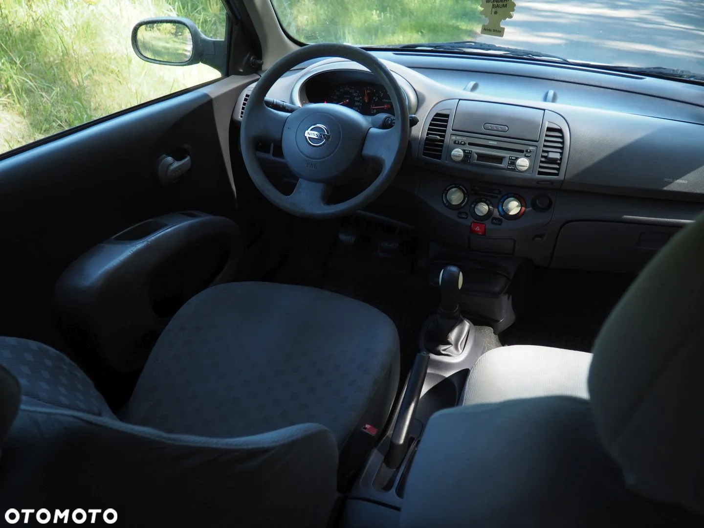 Nissan Micra 1.2 edition 25 Jahre - 6