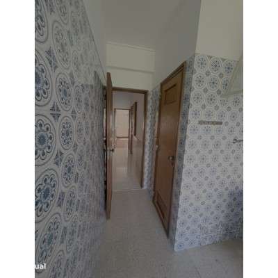 T2 com vista desafogada para zona verde, ao lado da estação Queluz - Grande imagem: 2/33