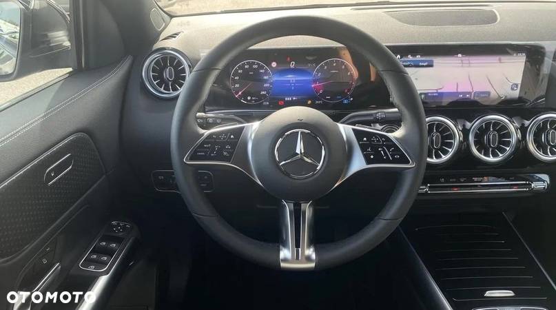 Mercedes-Benz GLA 200 mHEV Progressive 7G-DCT - 9