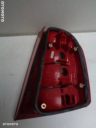 Lampy tylne lewa prawa SKODA FABIA - 3