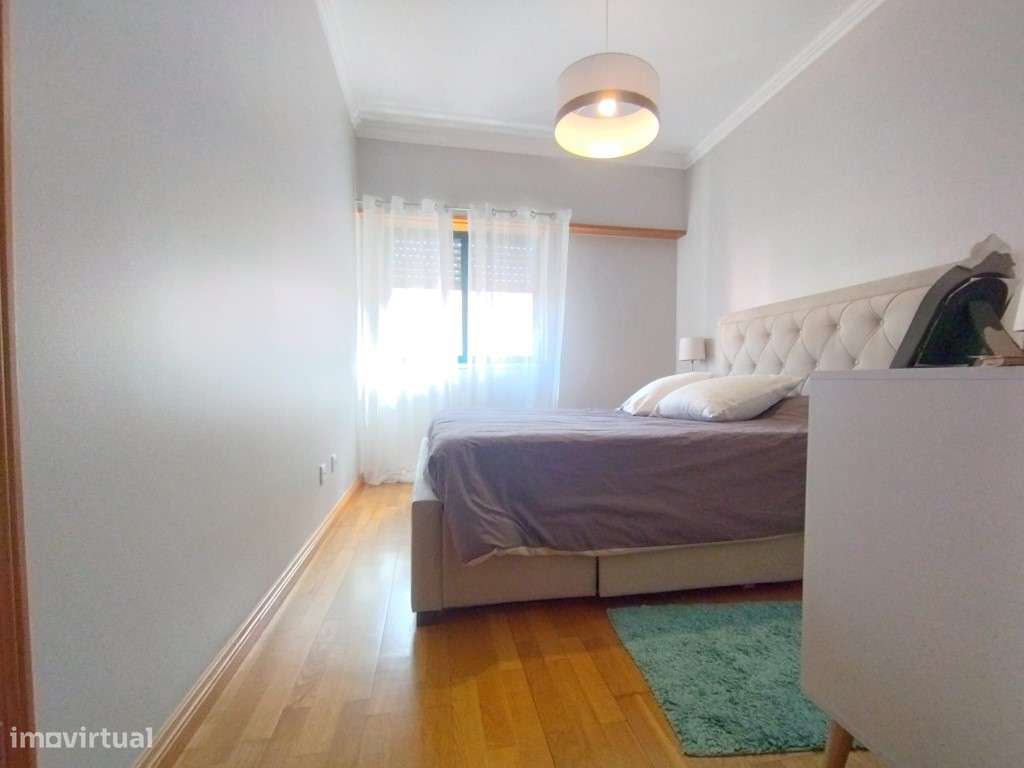 Apartamento T3 Renovado em São Marcos, Sintra-9