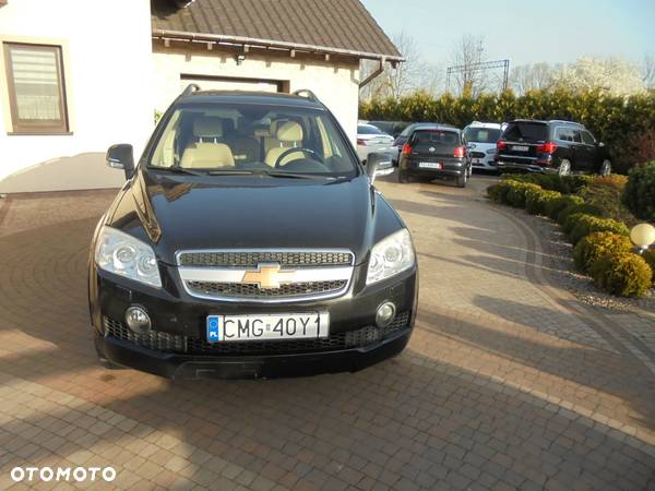 Chevrolet Captiva 2.0 4WD 7 Sitzer Automatik LT Exclusive - 7