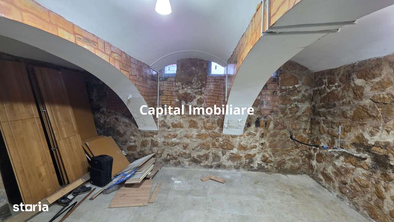 Casă S+P+M ultracentrală, zona – Piața Mircea - Imagine principală: 4/8