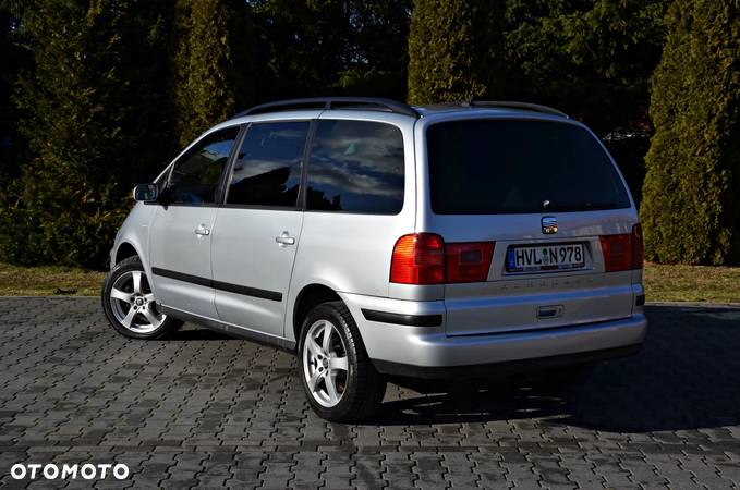 Seat Alhambra 2.0 TDI Reference - 3