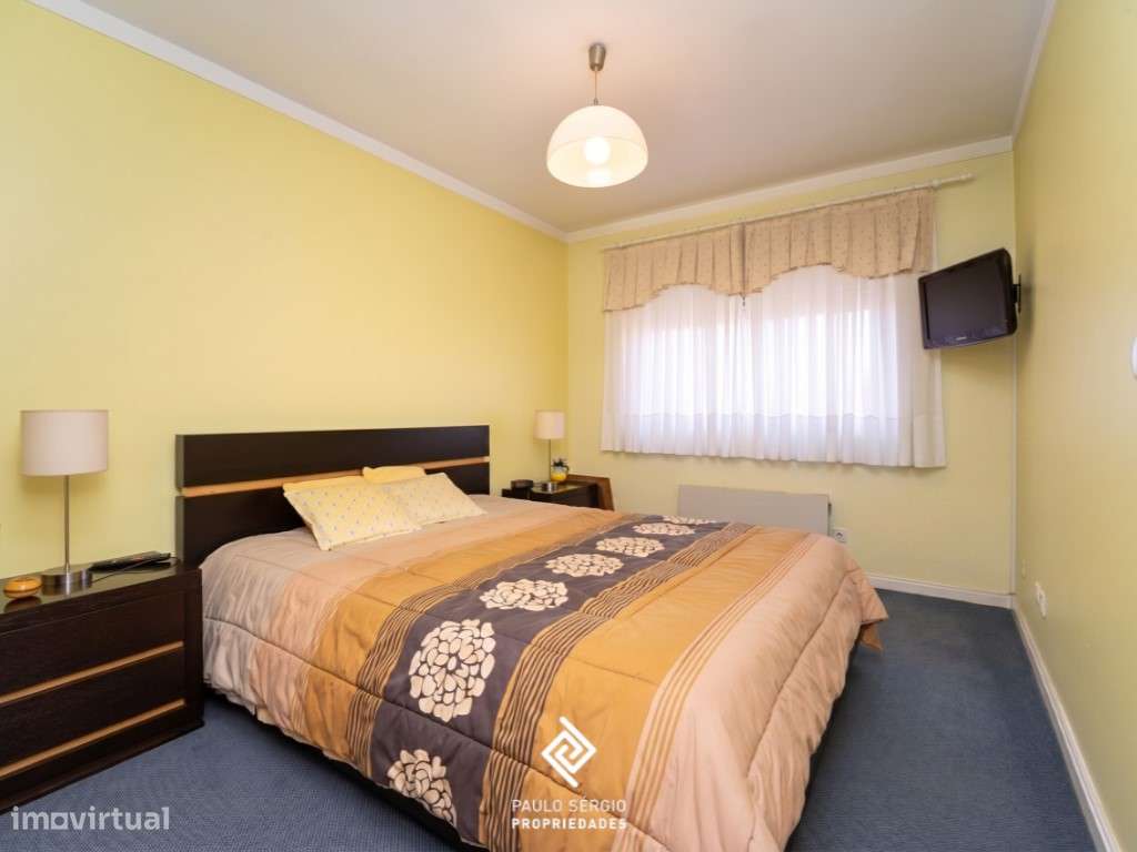 T2 na segunda linha de mar em Espinho com deslumbrante vista mar.-16