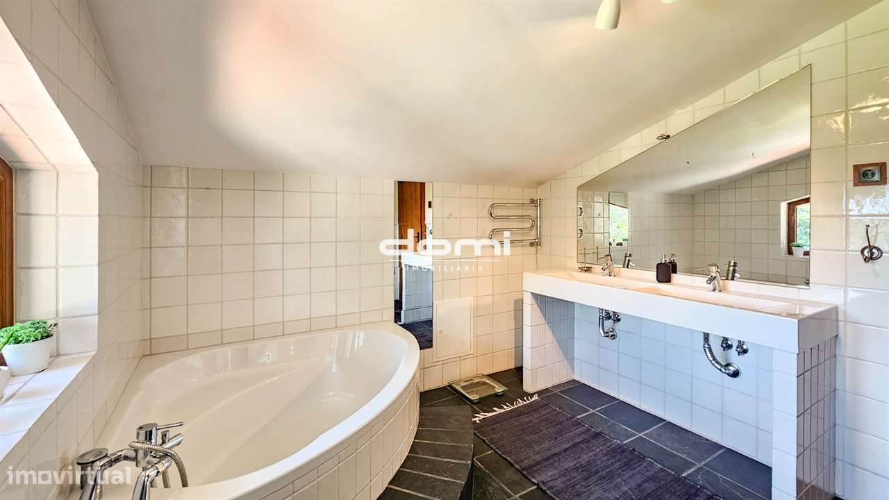 Moradia de Pedra com um charme único, localizada  a poucos minutos das - Grande imagem: 4/42