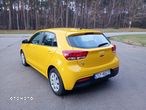 Kia Rio 1.2 M - 8