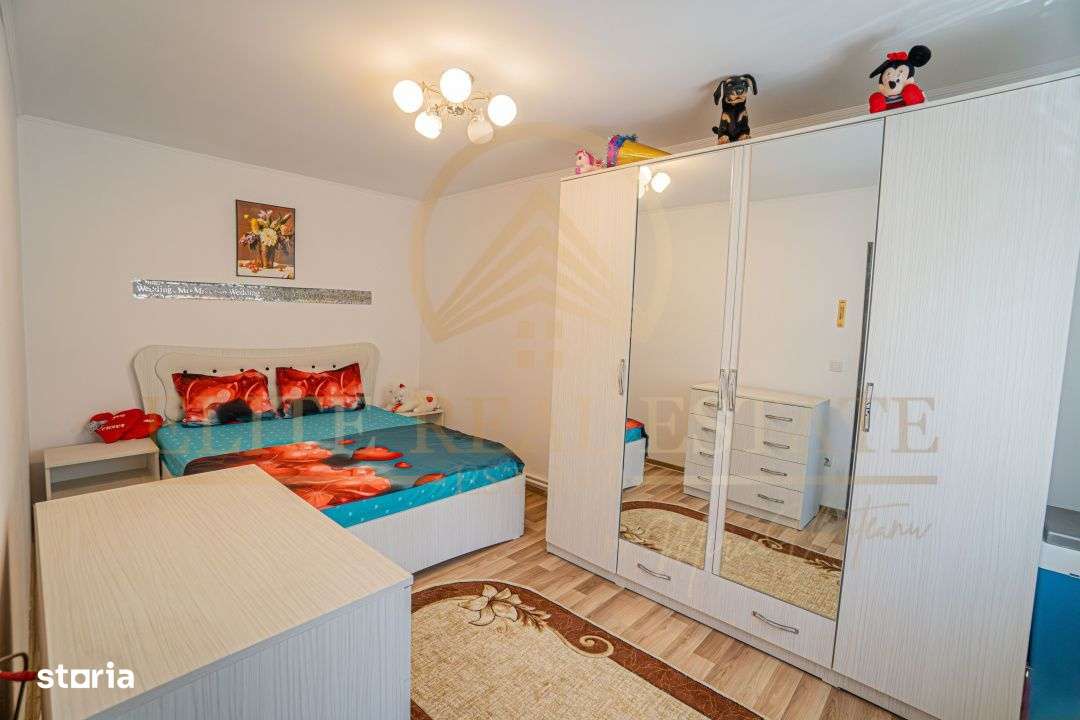 Proprietate elegantă, ideală pentru familie – Ovidiu Central - Imagine principală: 4/13