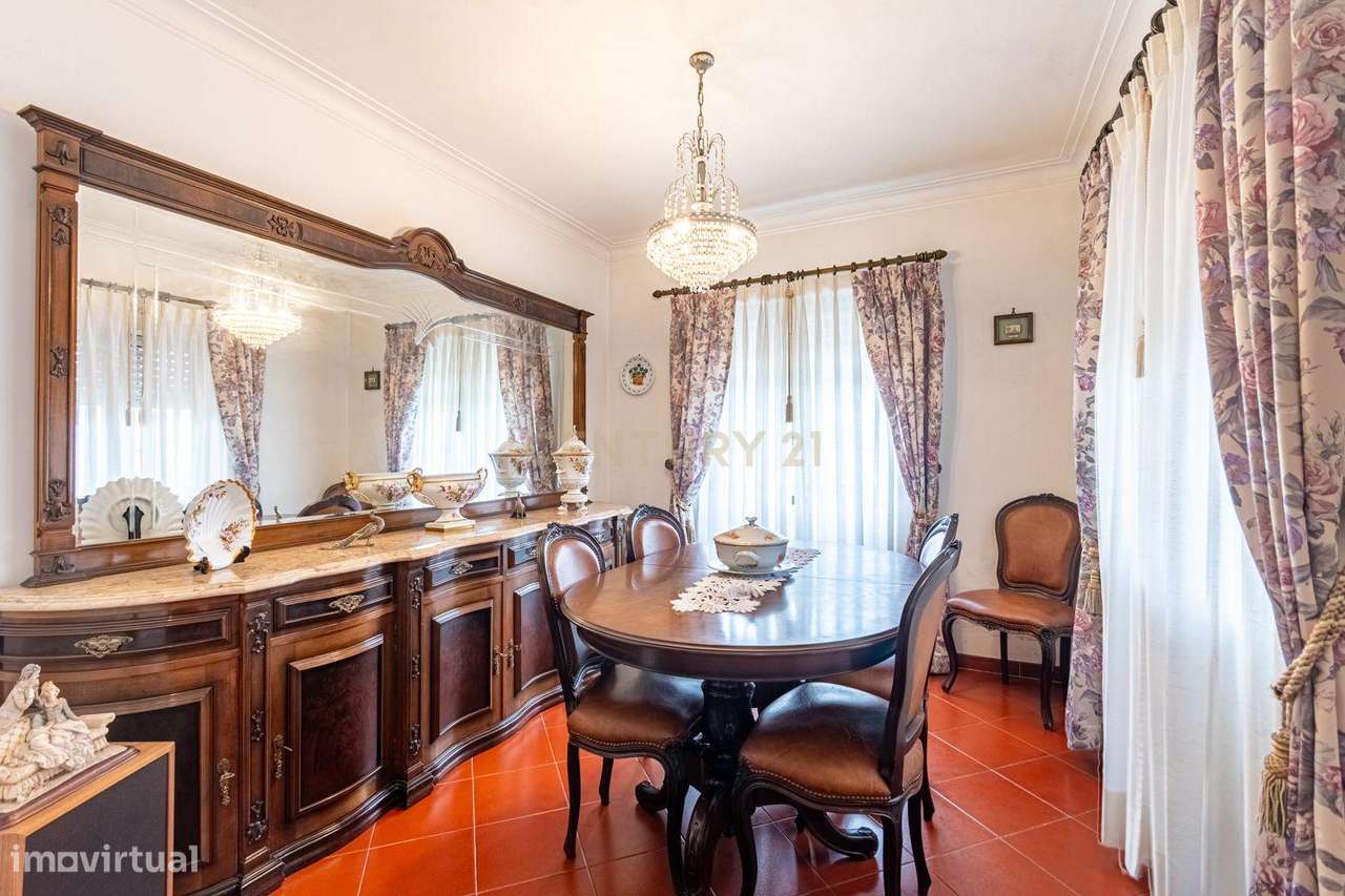 Moradia t4 no centro de Cascais-13