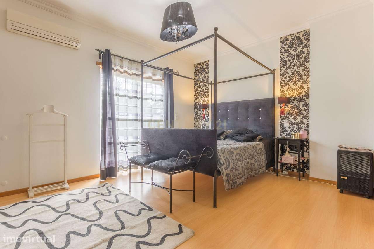 Moradia T4 em Oleiros - Azeitão, Setúbal - Oportunidade Única! - Grande imagem: 5/26