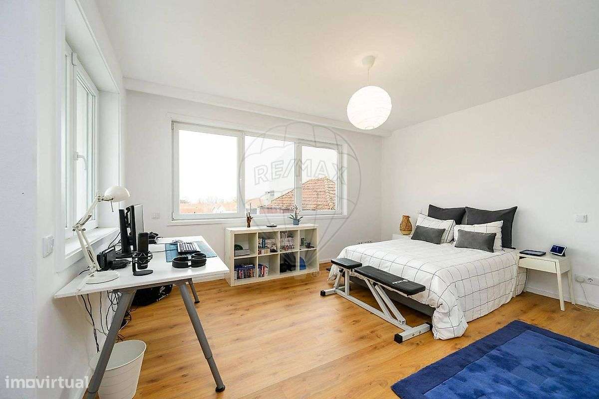 Moradia T5 para venda-22