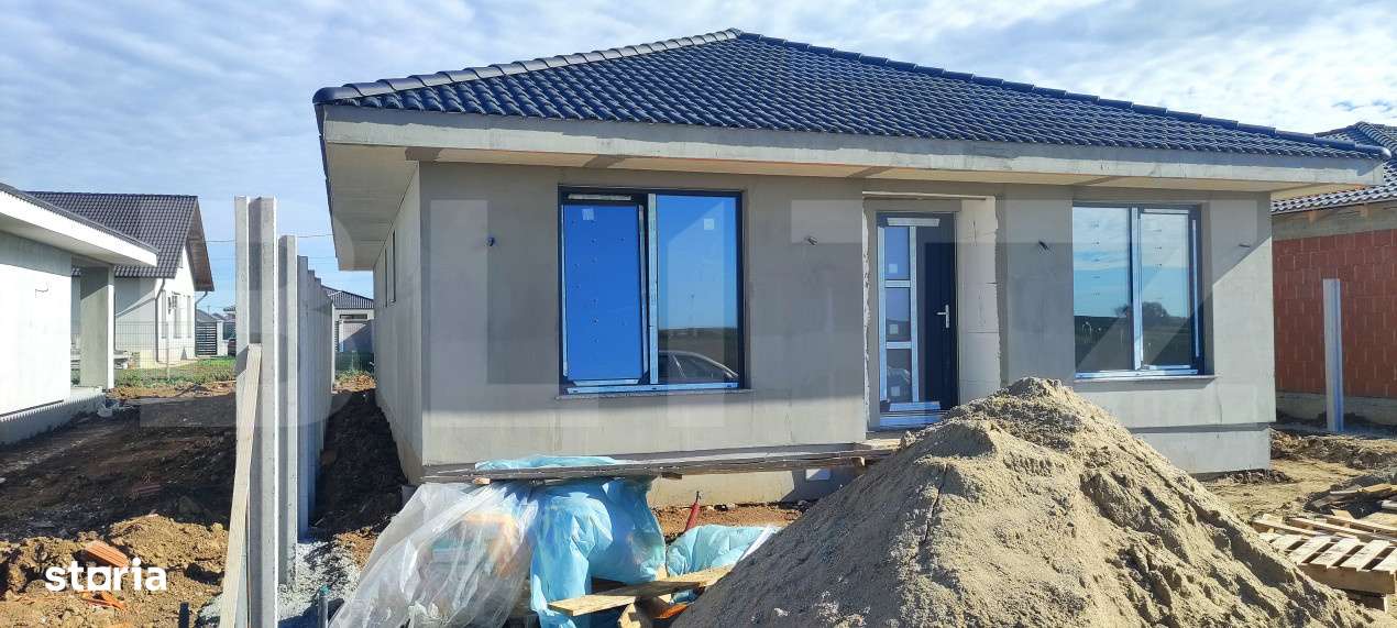 Super oferta, casa la cheie, la intrare in Santandrei in spate la Mega - Imagine principală: 2/14