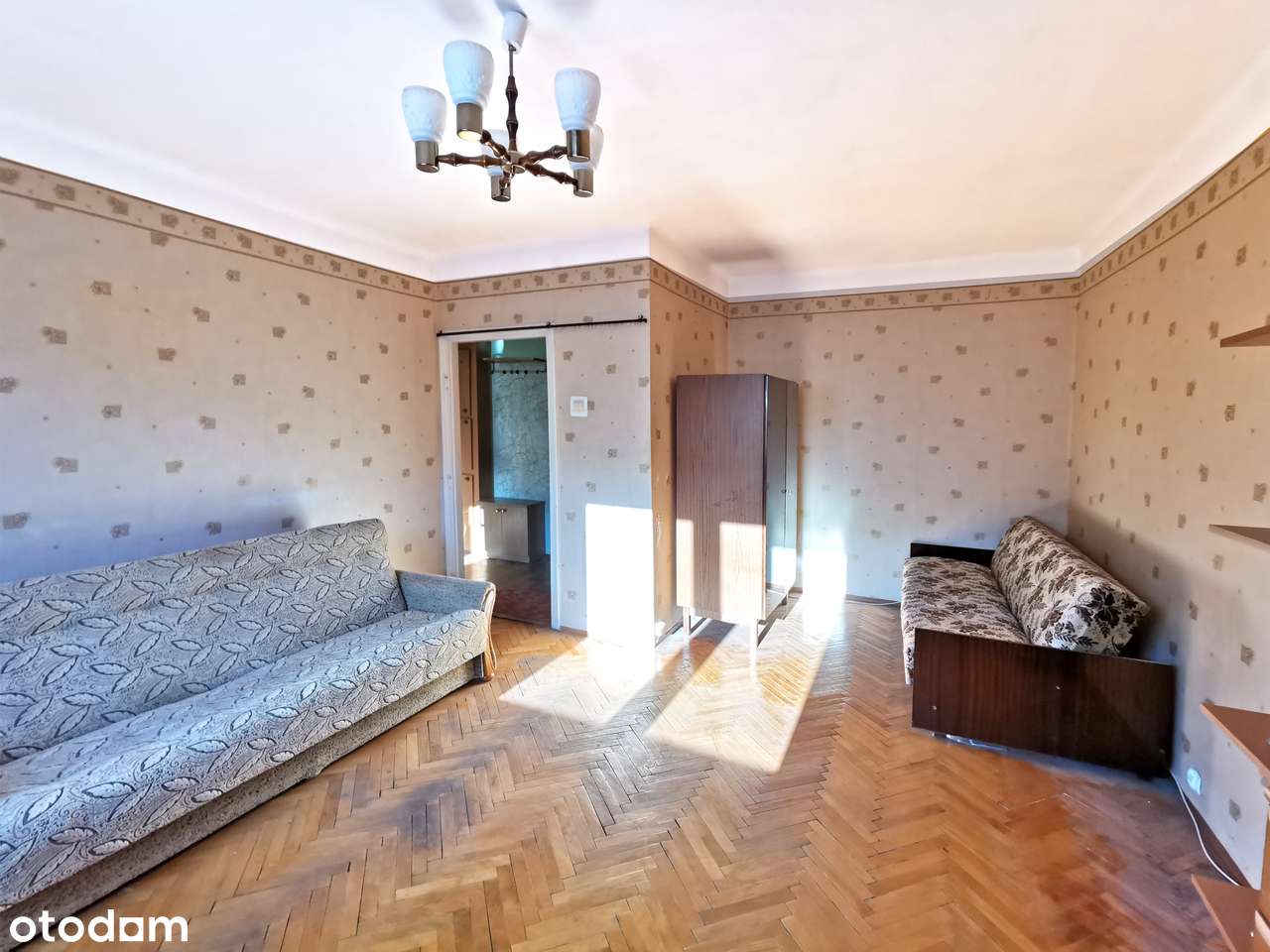 1 pok. 39m2/ Centrum Majówka-2