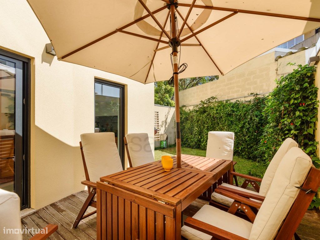 Moradia T3 totalmente renovada com jardim - Grande imagem: 1/30