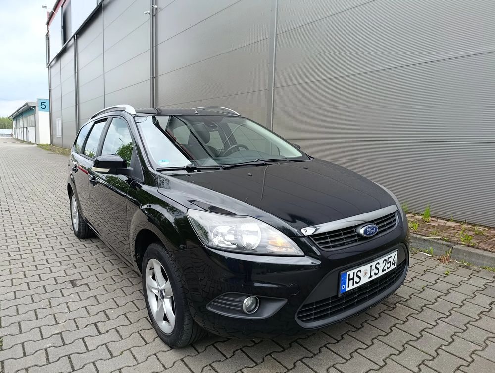 Ford Focus Mk2 1.6 16V Style+ 2010