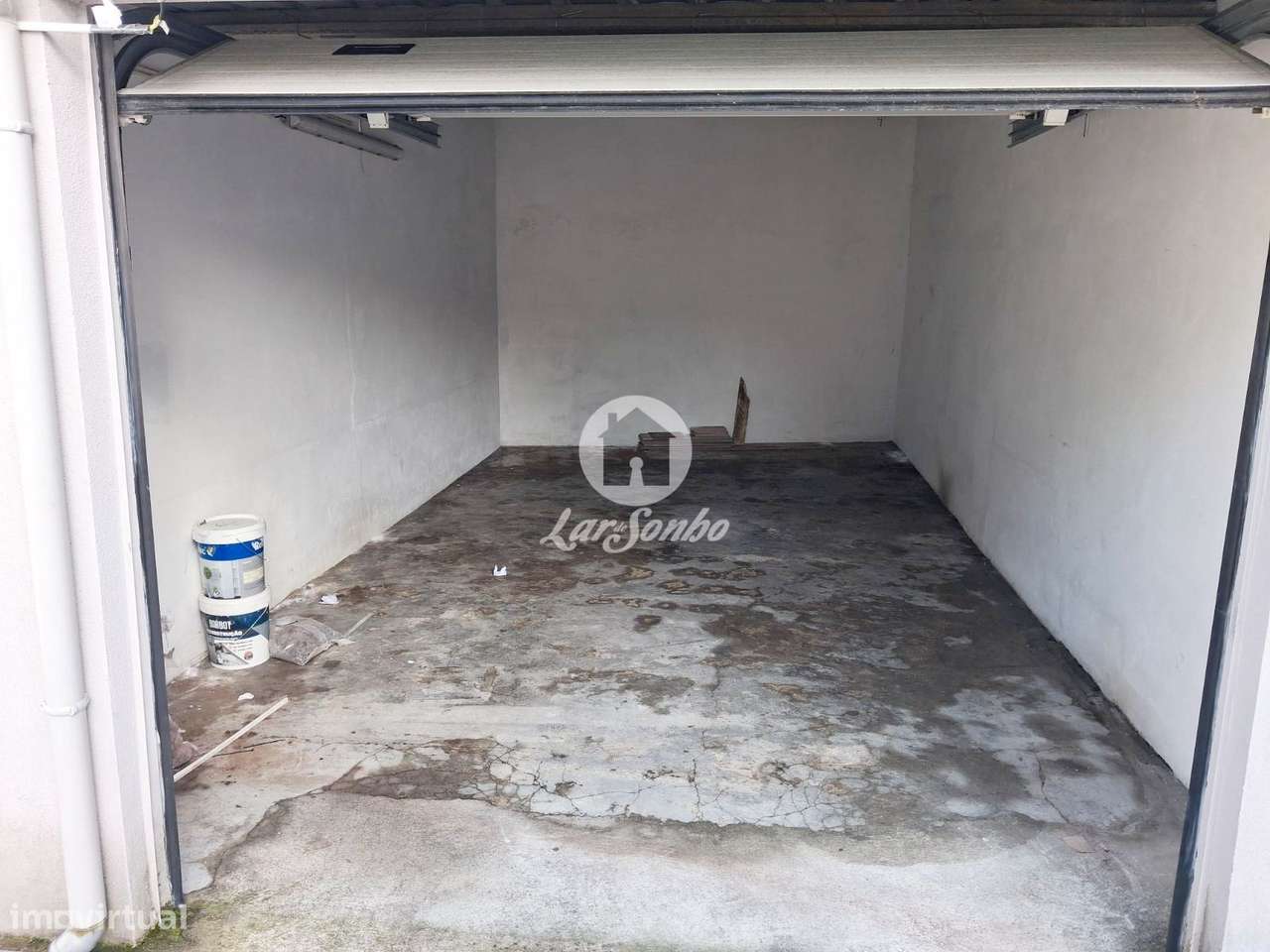 Andar moradia T3 totalmente renovado, com três frentes e excelente ...-24