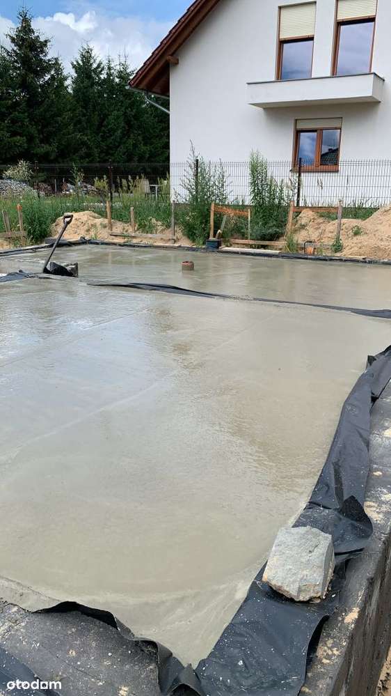 Piękna działka z rozpoczętą budową z projektem-7