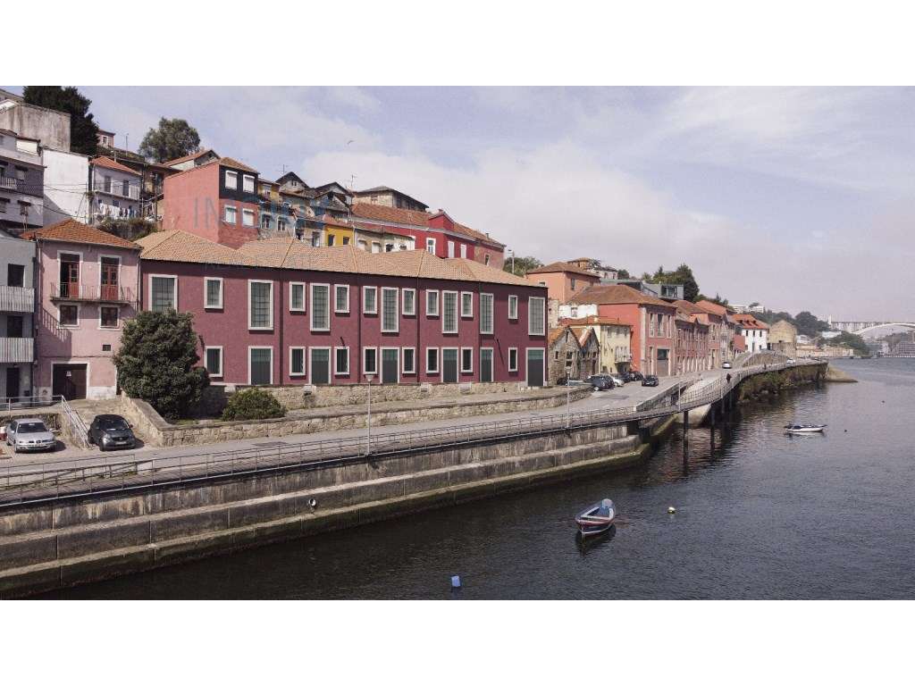 Loja em Construção com Vista Rio em Vila Nova de Gaia - Grande imagem: 2/14