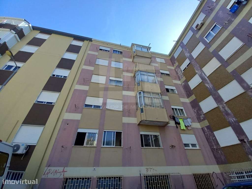 APARTAMENTO T2 - COVA DA PIEDADE-11