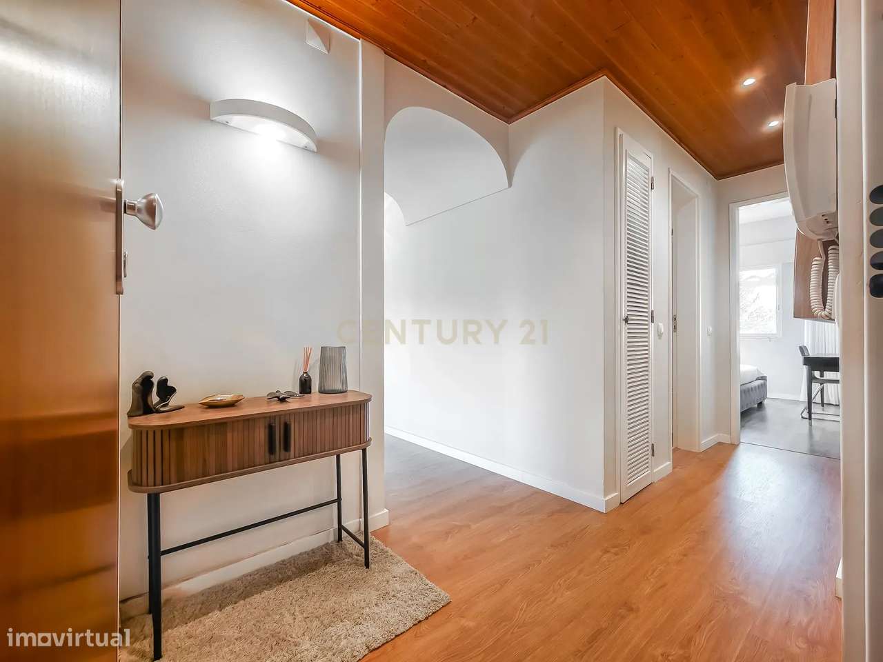 Apartamento T1+1 Remodelado com Elevador | Pampilheira | Cascais-15