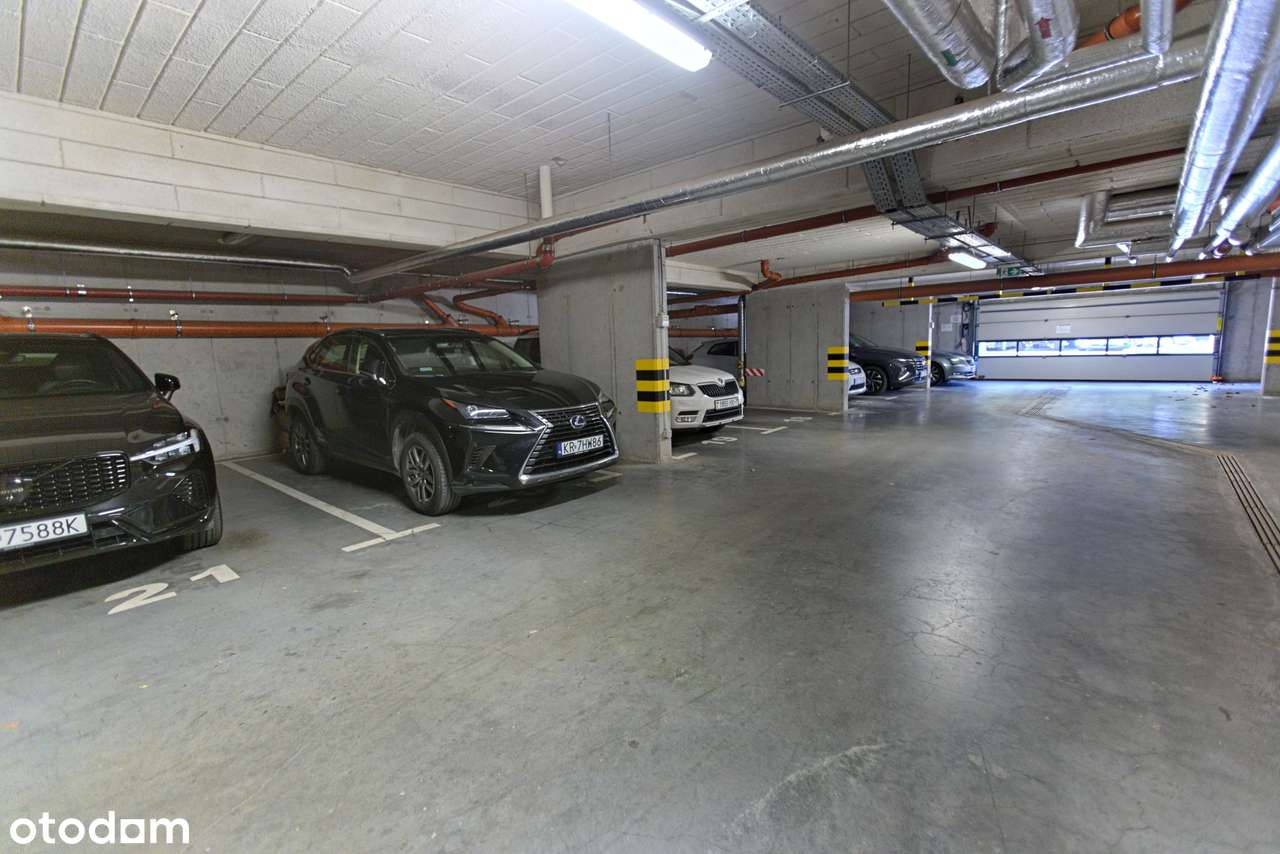 Gotowe do wejścia, ogródek, cisza, zieleń, tramwaj /ENG-8