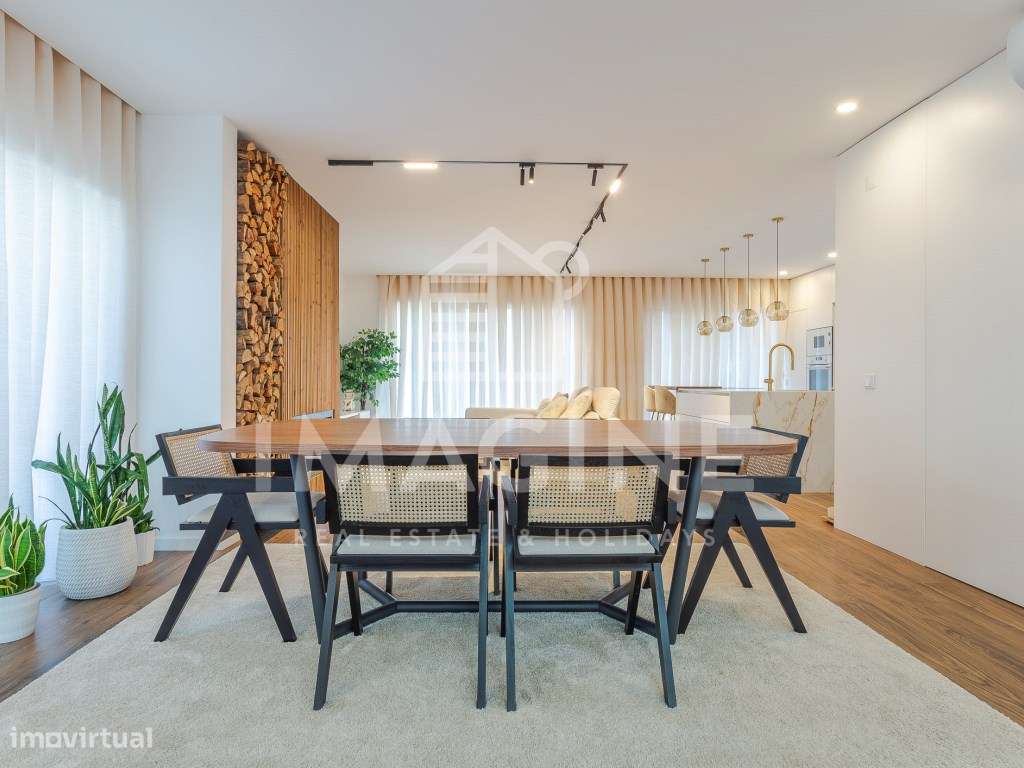 Moradia V2, de Arquitetura Moderna com Piscina e jardim - Urbanizaç...-24